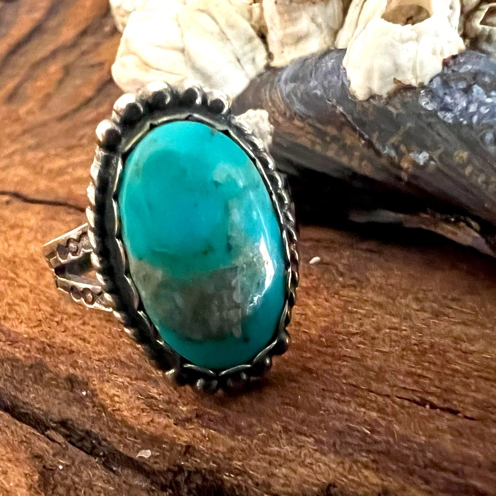 Navajo Native American Blue Turquoise Ring Maisel’s Indian Trading Post Oval
